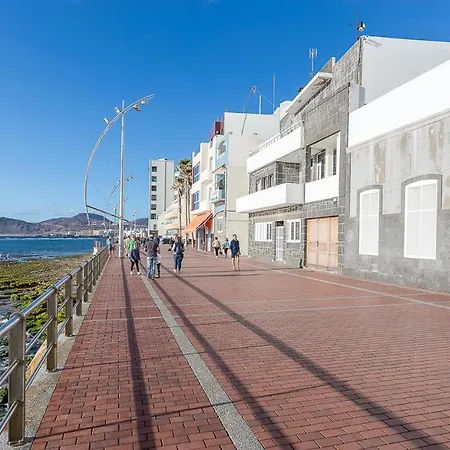 Flatguest Modern Beach - Wifi - Tv Apartment